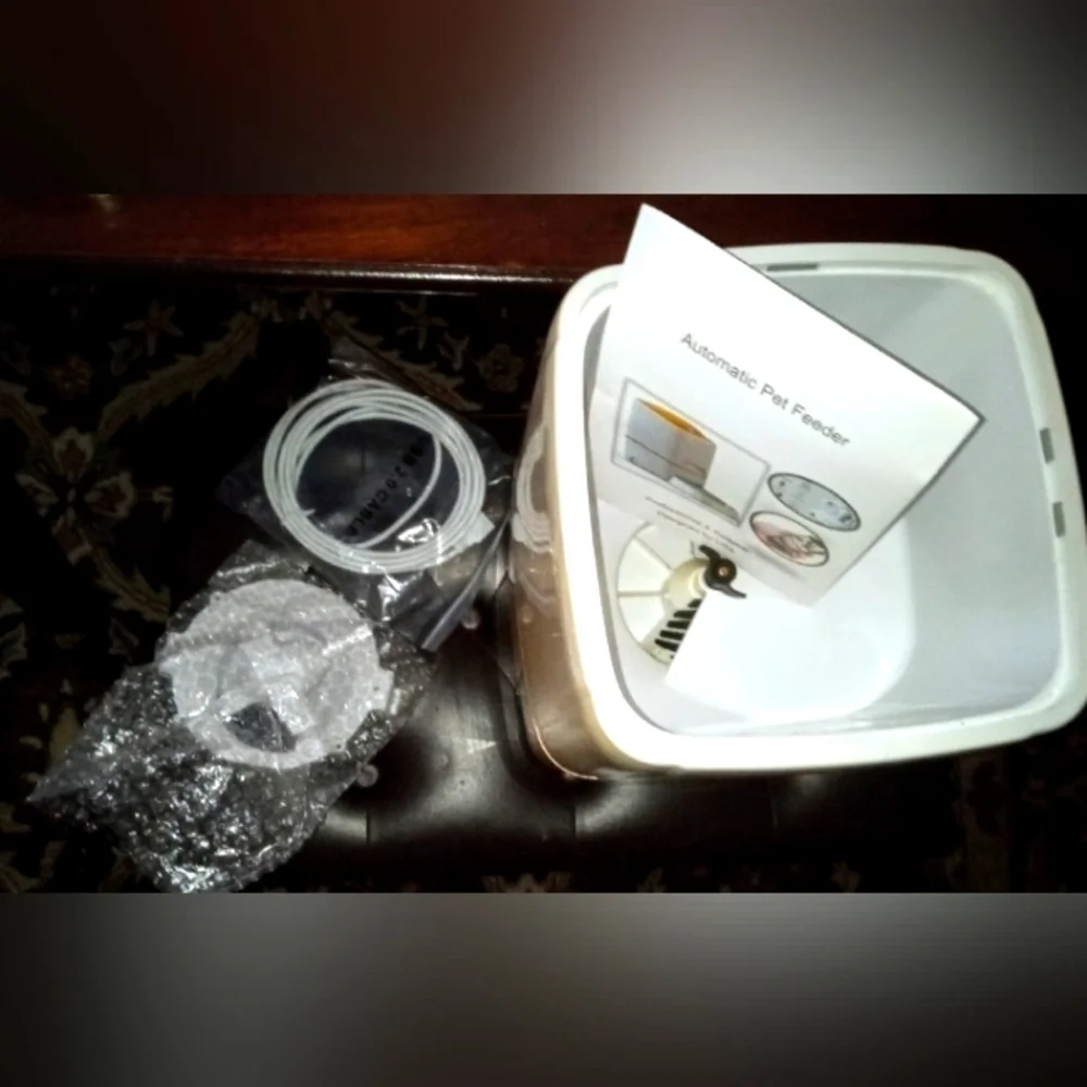 🎉 Host Pick 'Everything Pets Party' WestlinAutomatic Cat Feeder   B3309 Model S